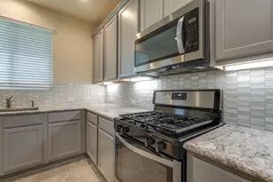 13018 Leisure Cove Dr, Texas City, TX 77568 - Photo 10