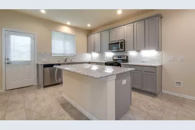 13018 Leisure Cove Drive, Texas City, TX 77568 - Photo 14