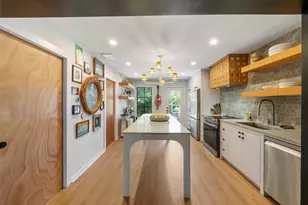 805 E 36th St, Houston, TX 77022 - Photo 8