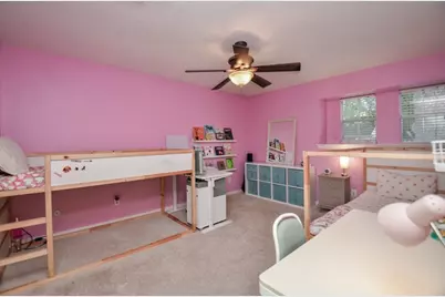 9718 Springmont Drive, Houston, TX 77080 - Photo 24