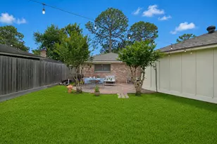 9718 Springmont Dr, Houston, TX 77080 - Photo 40