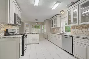 3927 Village Well Dr, Humble, TX 77396 - Photo 8