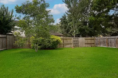 19 Patina Pines Place, The Woodlands, TX 77381 - Photo 26