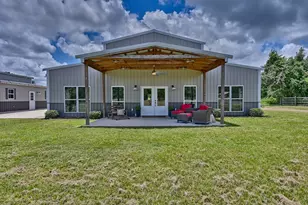 10140 Jenny Lynn Ln, Chappell Hill, TX 77426 - Photo 1