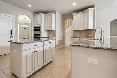 6510 Brady Springs Court, Sugar Land, TX 77479 - Photo 10