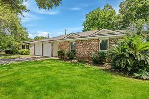 9666 Windswept Ln, Houston, TX 77063 - Photo 1