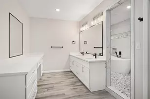 3613 Pecan Dr, Bacliff, TX 77518 - Photo 16