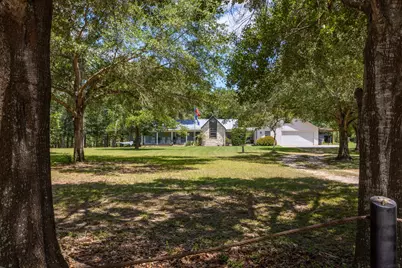 7827 Newman Lane, Brenham, TX 77833 - Photo 2