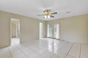 3339 Three Pines Dr, Houston, TX 77339 - Photo 12