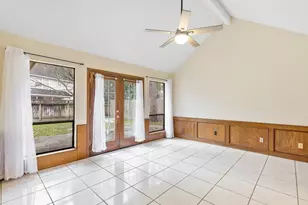 3339 Three Pines Dr, Houston, TX 77339 - Photo 10
