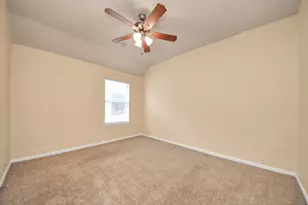 20011 Rosswood Ln, Spring, TX 77388 - Photo 8