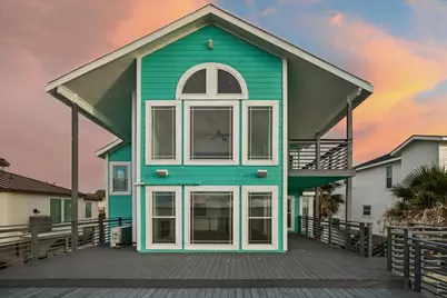 407 Isles End Road, Tiki Island, TX 77554 - Photo 10