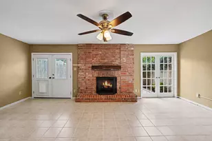 1661 W Sam Houston Pkwy S, Houston, TX 77042 - Photo 12