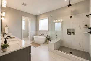 2299 Pintail Ln, Columbus, TX 78934 - Photo 10