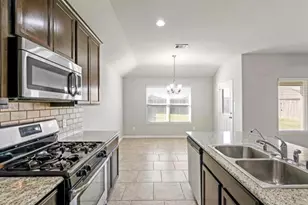 9514 Matilda Creek, Richmond, TX 77407 - Photo 2
