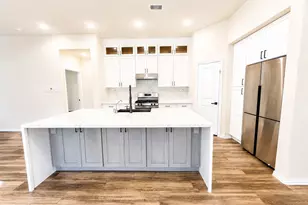 15230 Stuart Bat Cave Ln, Cypress, TX 77433 - Photo 4