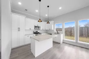 9202 Buffum St, Houston, TX 77051 - Photo 14