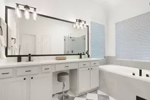 11 Barlow Ct, The Woodlands, TX 77382 - Photo 6