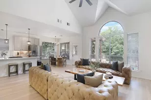 11 Barlow Ct, The Woodlands, TX 77382 - Photo 18