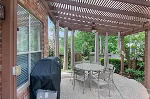 11 Barlow Ct, The Woodlands, TX 77382 - Photo 16