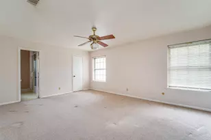 1107 Pear Tree Ln, Houston, TX 77073 - Photo 24