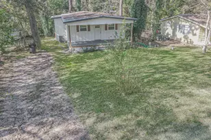 5880 Beech Dr, Montgomery, TX 77317 - Photo 2