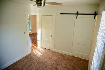 304 E 33rd Street, Houston, TX 77018 - Photo 8