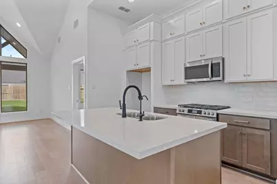 10931 Middle Ridge Drive, Missouri City, TX 77459 - Photo 10