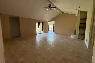 514 W Castle Harbour Dr, Friendswood, TX 77546 - Photo 6