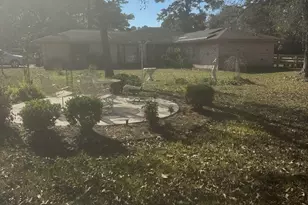 29525 Geneva Dr, Spring, TX 77386 - Photo 2