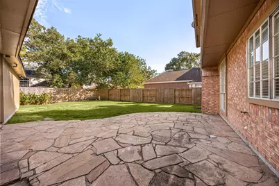 3510 Whispering Brook Drive, Houston, TX 77345 - Photo 34