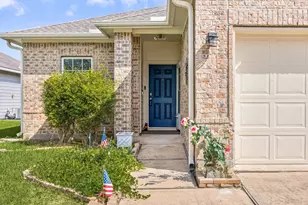 104 Cheyenne River Dr, La Marque, TX 77568 - Photo 1