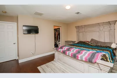 1402 Chestnut Ridge Rd, Kingwood, TX 77339 - Photo 10