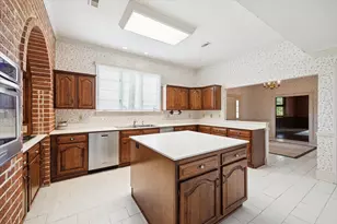 15418 Waldwick Dr, Tomball, TX 77377 - Photo 10