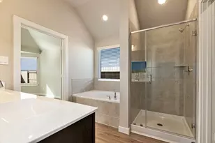 672 Roaring Fls Dr, Willis, TX 77378 - Photo 8