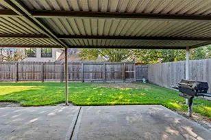 1118 Glenmeadows Dr, La Porte, TX 77571 - Photo 30