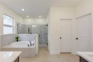 12418 Browning Dr, Montgomery, TX 77356 - Photo 10