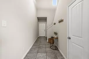 17606 Virlogeux Ln, Humble, TX 77346 - Photo 4