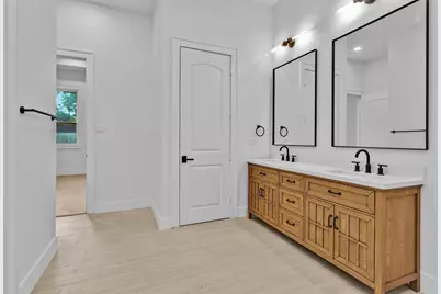 1806 De Milo Drive, Houston, TX 77018 - Photo 26