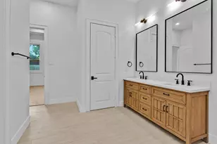 1806 De Milo Dr, Houston, TX 77018 - Photo 26