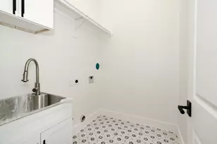 1806 De Milo Dr, Houston, TX 77018 - Photo 40