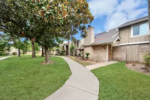 6142 W Airport Blvd, Houston, TX 77035 - Photo 1