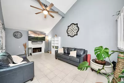 6142 W Airport Boulevard #15, Houston, TX 77035 - Photo 6