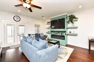 7954 Sparta St, Houston, TX 77028 - Photo 10