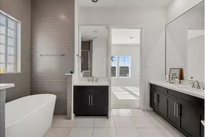 403 N Nagle Street #B, Houston, TX 77003 - Photo 36