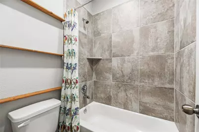 1523 Canter Bayou Way, Houston, TX 77043 - Photo 20