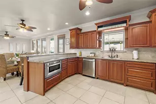 [Address not provided], Crystal Beach, TX 77650 - Photo 18