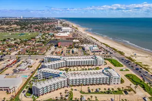 6102 Seawall Blvd, Galveston, TX 77551 - Photo 22