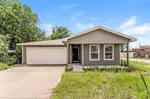 2203 Pearl St, Houston, TX 77029 - Photo 1