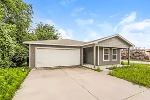 2203 Pearl St, Houston, TX 77029 - Photo 2